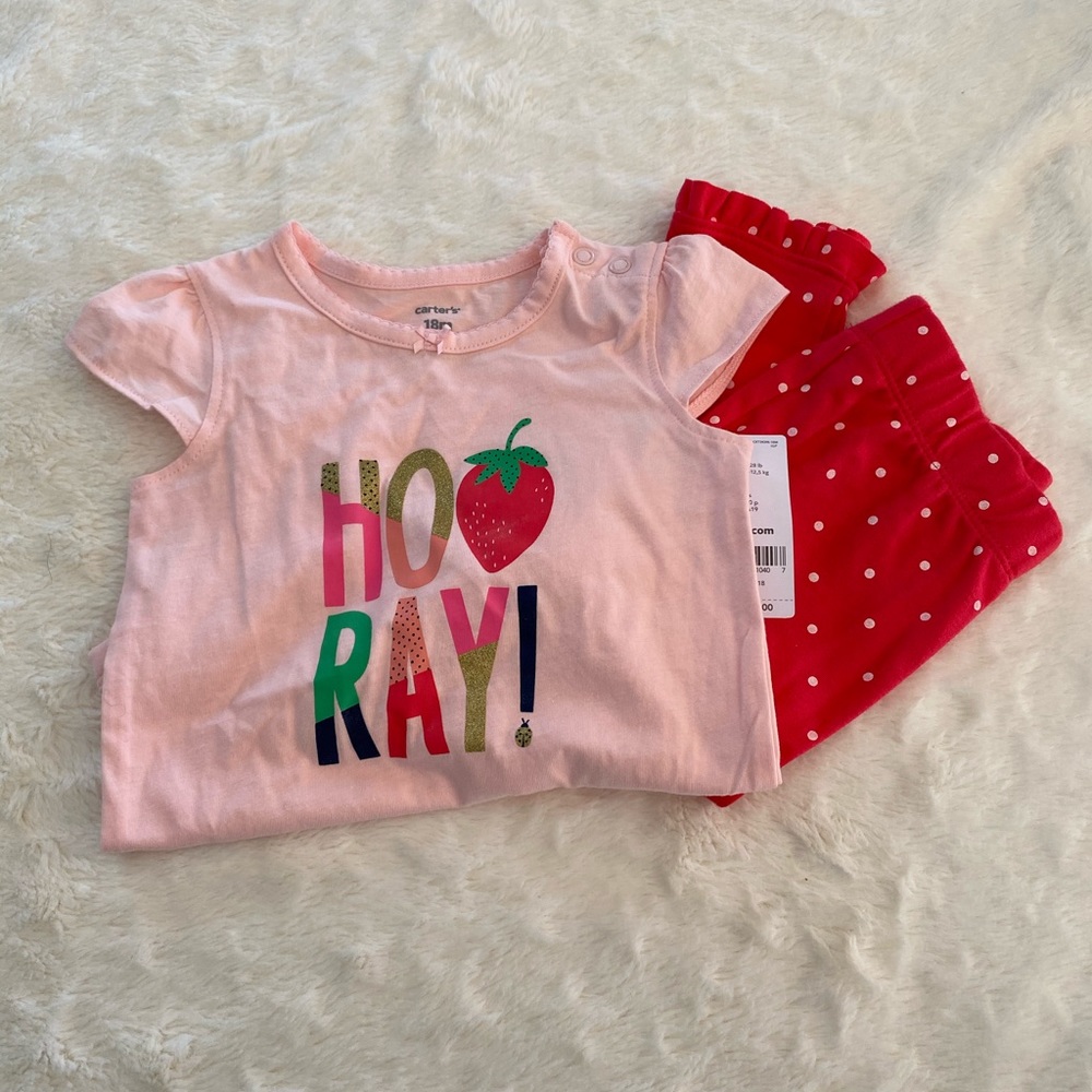Carter’s NWT 2 Piece Set